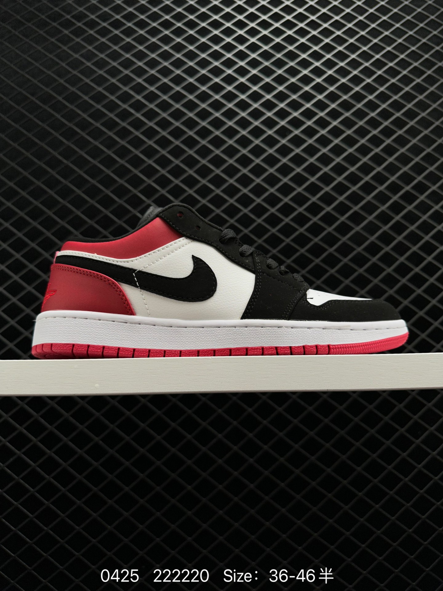 Air Jordan 1 Low “Black Toe”